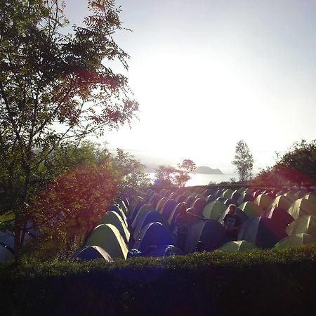 Zarautz Beachside Surf Camp ภายนอก รูปภาพ